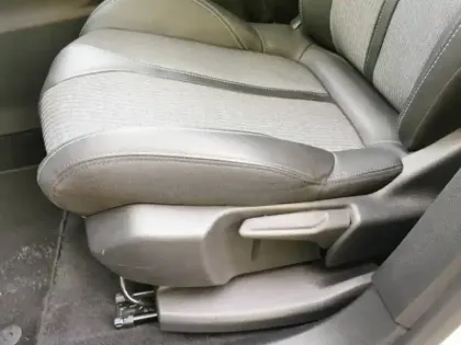 Photo 37 Peugeot 3008 Hybrid 225 Allure Pack 1.6 224