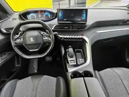 Photo 8 Peugeot 3008 Hybrid 225 Allure Pack 1.6 224