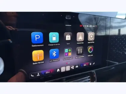 Photo 33 Mercedes CLA  250+ avec technologie EQ L