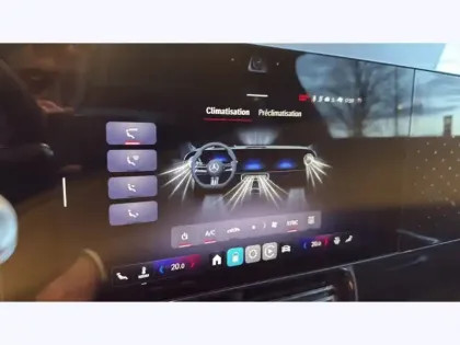 Photo 22 Mercedes CLA  250+ avec technologie EQ L