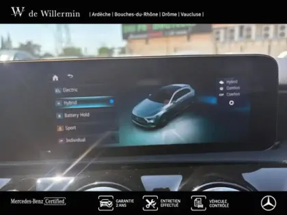 Photo 10 Mercedes Classe A 250 e Hybrid EQ AMG Line