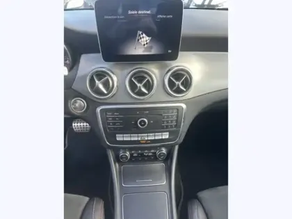 Photo 18 Mercedes GLA 180 Fascination