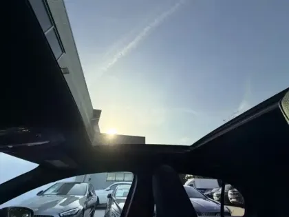 Photo 16 Mercedes Classe A 180 d AMG Line