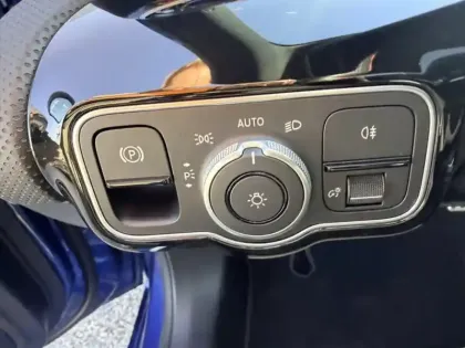 Photo 21 Mercedes Classe A Gén. IV (W177) Ph2 AMG Line 5