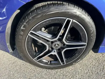 Photo 12 Mercedes Classe A 180 d AMG Line