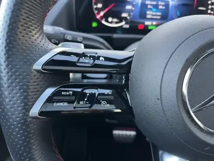 Photo 9 Mercedes GLA 250 e Hybrid EQ AMG Line