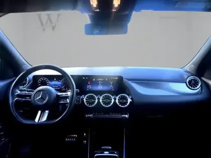 Photo 28 Mercedes GLA 200 d AMG Line