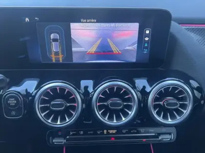 Photo 13 Mercedes GLA 200 d AMG Line