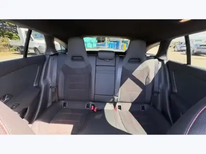 Photo 12 Mercedes CLA  200 d Shooting Brake AMG L