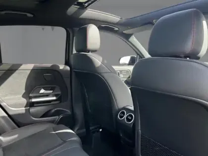 Photo 17 Mercedes GLA 250 e Hybrid EQ AMG Line