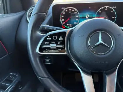 Photo 23 Mercedes EQA Gén. I (H243) Ph1 Progressive Line 5