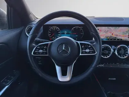 Photo 16 Mercedes EQA Gén. I (H243) Ph1 Progressive Line 5