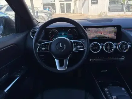 Photo 17 Mercedes EQA Gén. I (H243) Ph1 Progressive Line 5