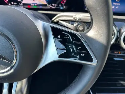 Photo 16 Mercedes Classe A 250 e Hybrid EQ Progressive Li