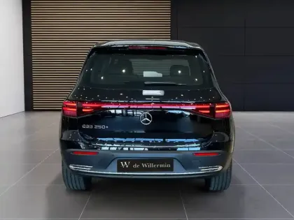 Photo 18 Mercedes Classe B 250+ Edition