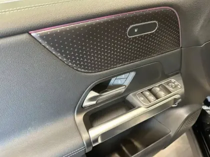 Photo 11 Mercedes Classe B 250+ Edition