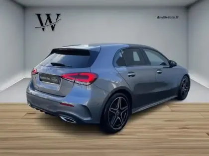 Photo 10 Mercedes Classe A 200 d AMG Line