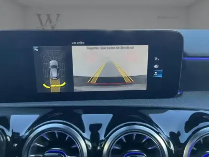 Photo 13 Mercedes Classe A 200 d AMG Line