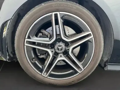 Photo 22 Mercedes CLA  220 d Coupé AMG Line