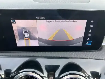 Photo 9 Mercedes CLA  220 d Coupé AMG Line