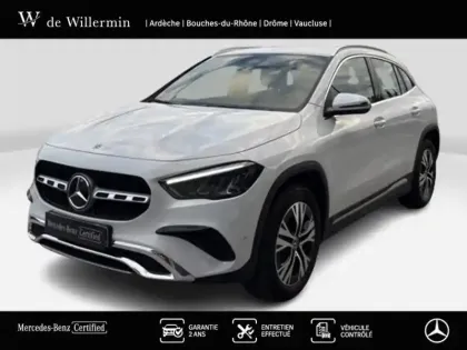 Photo 23 Mercedes GLA 250 e Business Line