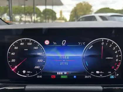 Photo 17 Mercedes GLA 250 e Business Line