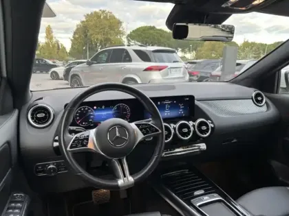 Photo 14 Mercedes GLA 250 e Business Line