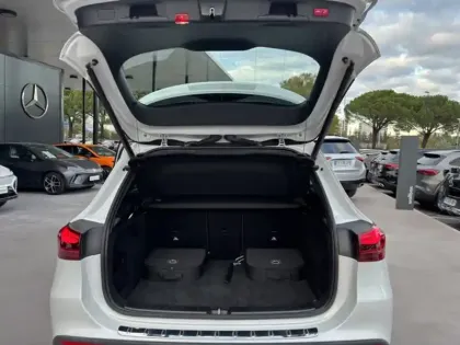 Photo 12 Mercedes GLA 250 e Business Line