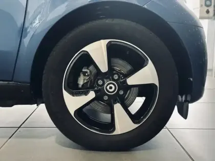 Photo 8 Smart Fortwo Gén. IV Ph1 passion 3