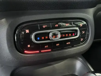 Photo 13 Smart Fortwo Gén. IV Ph1 passion 3