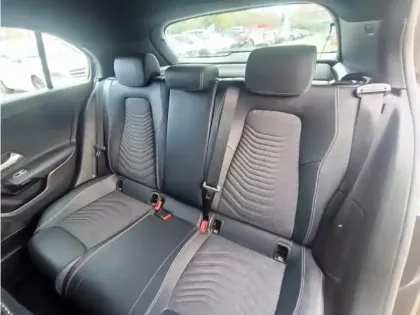 Photo 18 Mercedes Classe A 180 d Style Line