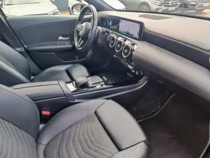 Photo 15 Mercedes Classe A 180 d Style Line