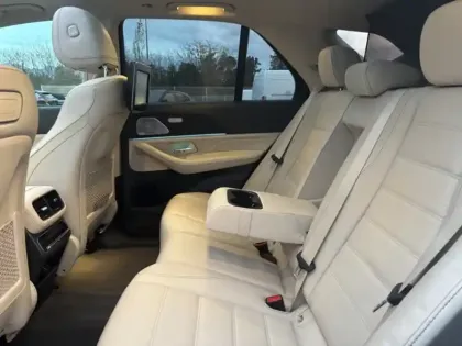 Photo 22 Mercedes GLE 400 d 4MATIC Avantgarde Line