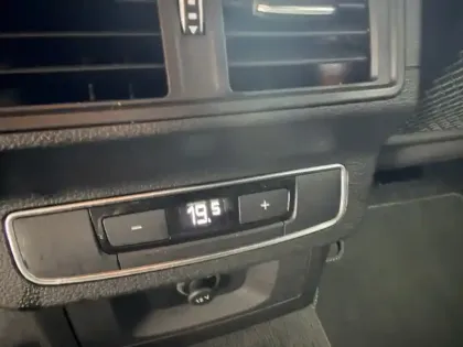 Photo 20 Audi Q5 55 TFSI e quattro S line