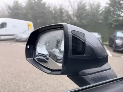 Photo 21 Audi Q5 55 TFSI e quattro S line