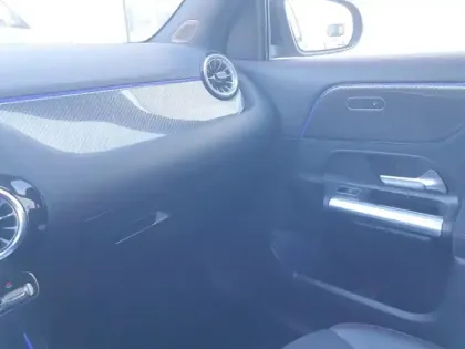 Photo 19 Mercedes GLA 250 e AMG Line