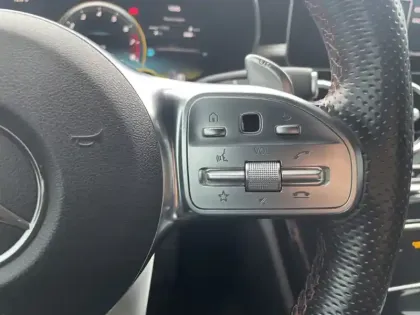 Photo 12 Mercedes Classe C Gén. II (C205) Ph2 AMG 2