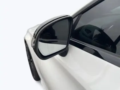 Photo 16 Mercedes Classe C Gén. II (C205) Ph2 AMG 2