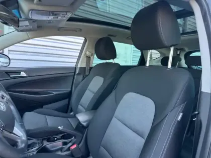 Photo 47 Hyundai Tucson Creative 2WD
