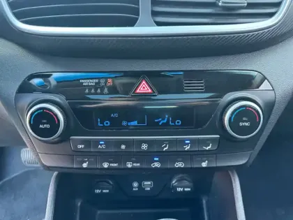 Photo 49 Hyundai Tucson Creative 2WD