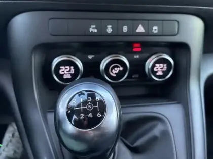 Photo 21 Mercedes Citan Gén. II Ph1 Pro 4