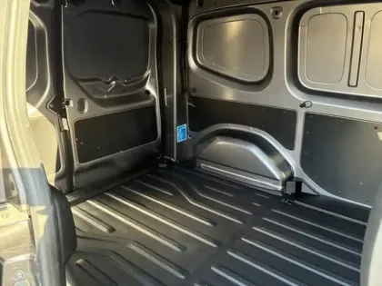 Photo 7 Mercedes Classe G 112 CDI Fourgon PRO 116ch BVM