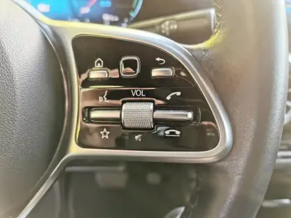 Photo 15 Mercedes GLA 250 e Business Line 8 G-DCT