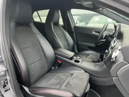 Photo 19 Mercedes GLA  200 d Fascination