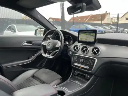 Photo 17 Mercedes GLA  200 d Fascination