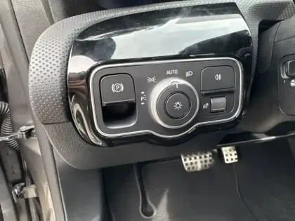 Photo 17 Mercedes CLA  250 e Hybrid EQ Shooting B