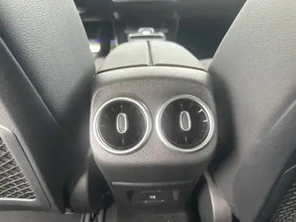 Photo 15 Mercedes CLA  250 e Hybrid EQ Shooting B