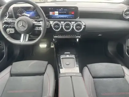 Photo 10 Mercedes CLA  250 e Hybrid EQ Shooting B