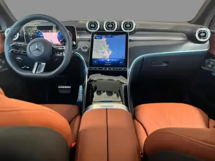 Photo 10 Mercedes Classe GLC GLC 220 d 4MATIC AMG Line