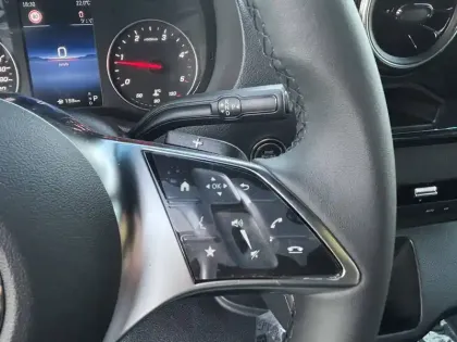 Photo 14 Mercedes Sprinter 319 CDI Fourgon PRO Toit surel